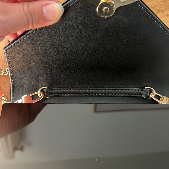 Michael Kors Resin envelope clutch - Picture 9 of 15